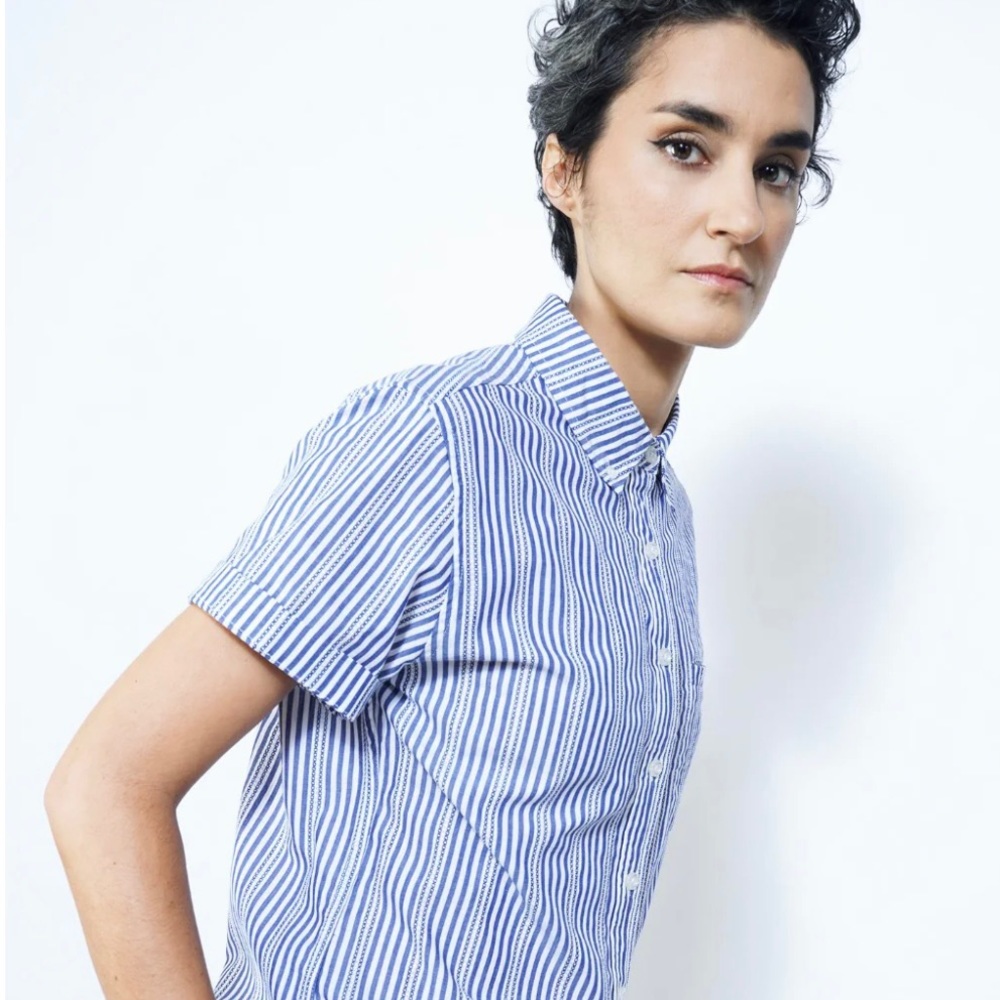 Wildfang Blue and White Striped Short Sleeve Button-Down Shirt